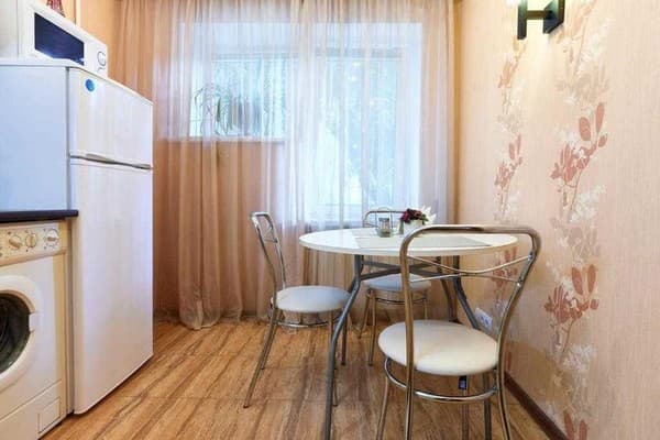 Home Hotel ул.Хорива, 50 10