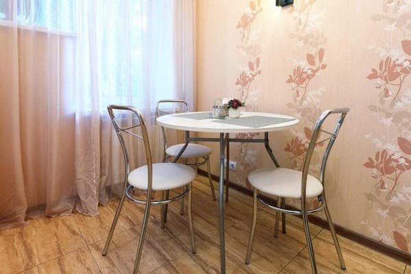 Home Hotel ул.Хорива, 50 11