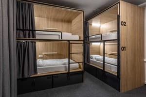 Хостел KIEV HOSTEL. Место в женском 8-местном номере  1